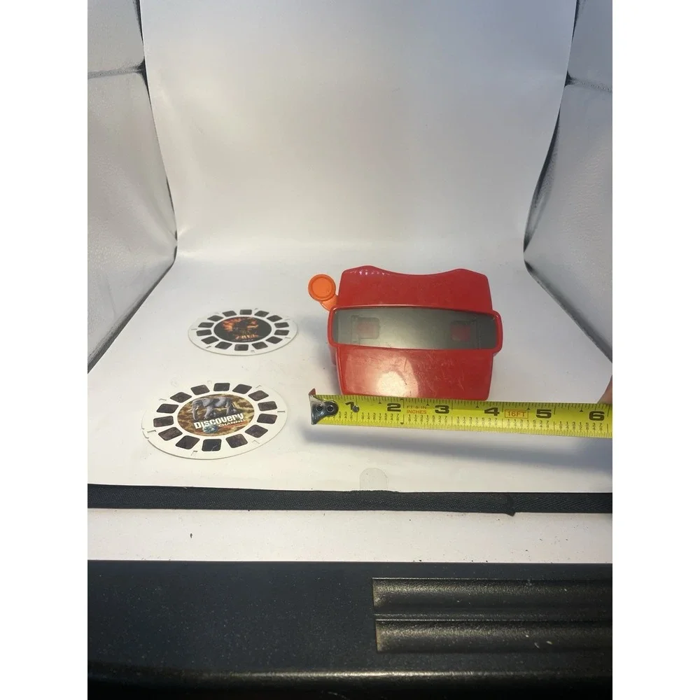 View-Master 3D Viewer Red Classic Retro  Toy 2020 With Trex , Discovery Slides